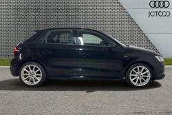 Audi A1 Photo 4