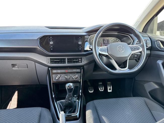 VOLKSWAGEN T-Cross Photo 11