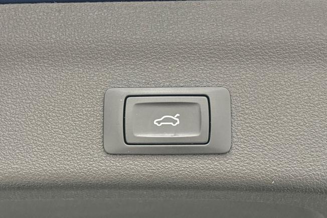 AUDI A6 Photo 31