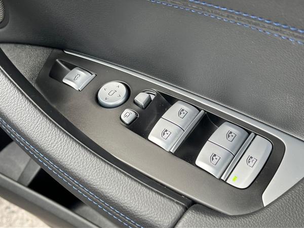 BMW iX3 Photo autoimg-971f59f7239d86025ea2cbde28430eccf6fba2ce.jpg