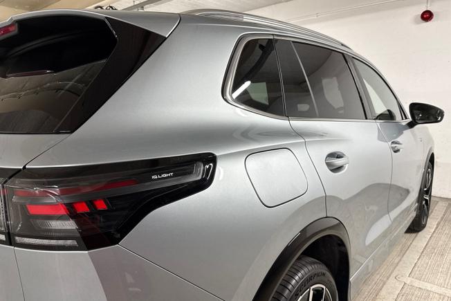 VOLKSWAGEN Tiguan Photo 38