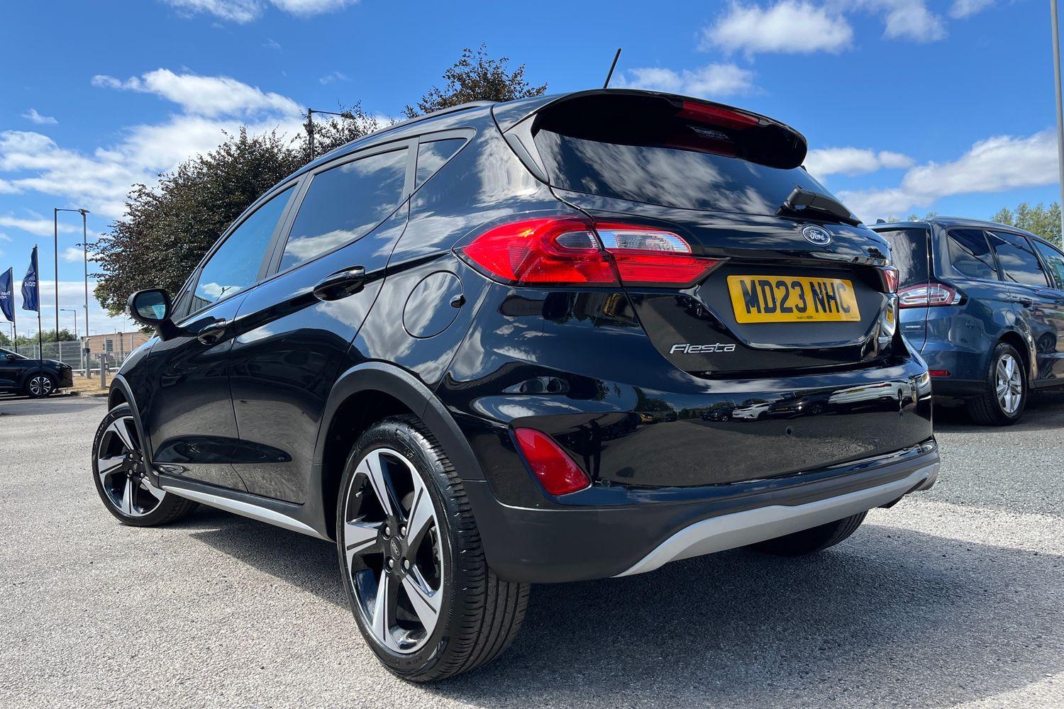 Ford FIESTA Photo 37
