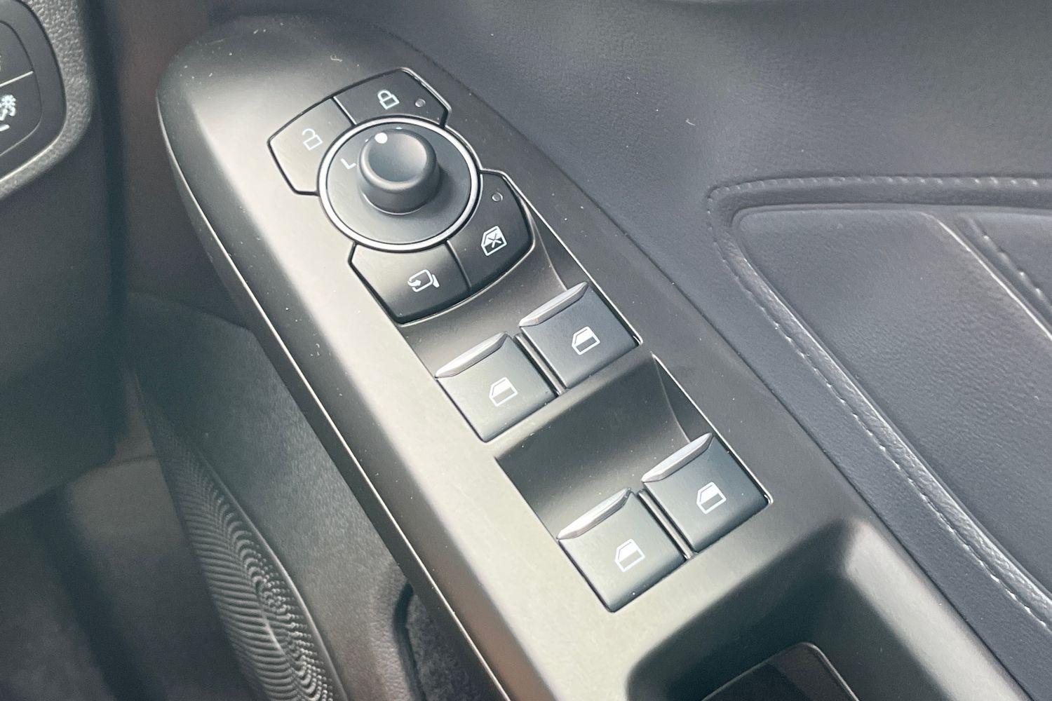 Ford FOCUS Photo 15