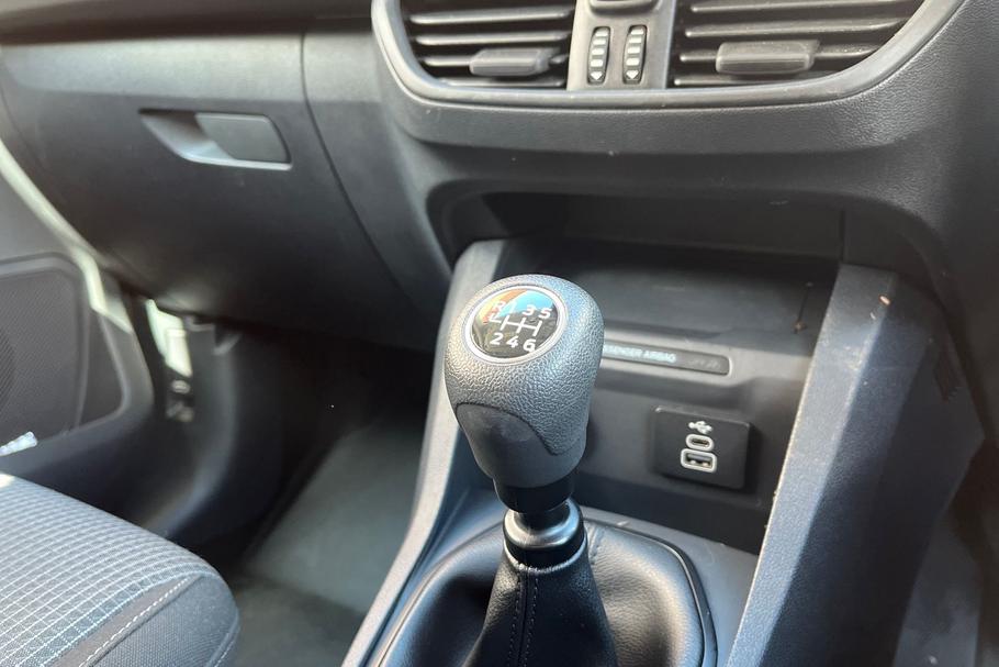 Used Ford TRANSIT COURIER LE24JNN 38