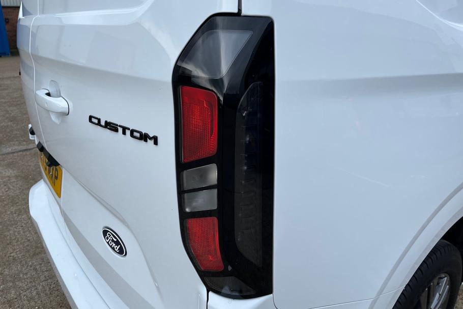 Used FORD TRANSIT CUSTOM WR75MXP 39