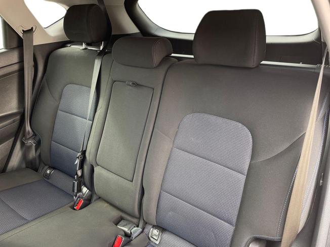 HYUNDAI Tucson Photo 9