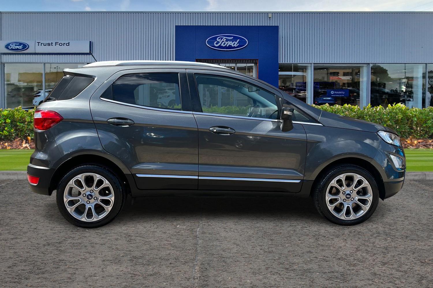 Ford EcoSport Photo 2