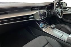 AUDI A6 Saloon Photo 2