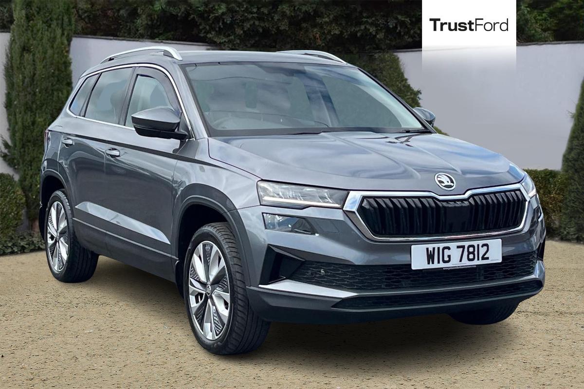 Skoda Karoq listing photo