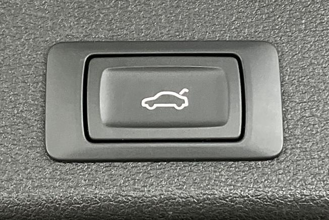 Audi A4 Avant Photo 32