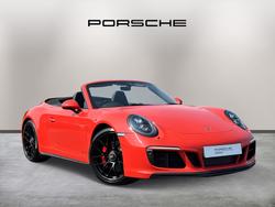 PORSCHE 911 Photo 2