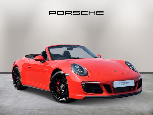 PORSCHE 911 Photo 2