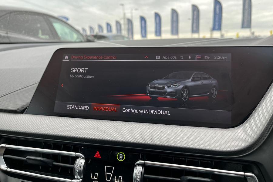BMW 2 Series Gran Coupe Photo autoimg-973d6dc2591b4638872557bb2f5557ee36daa381.jpg