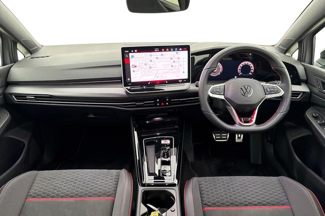VOLKSWAGEN Golf Photo 10