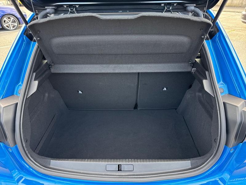 Used Peugeot 208 DE73PKU 18