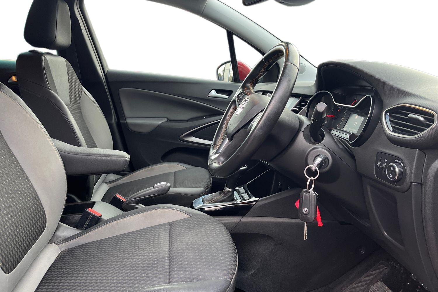 Vauxhall CROSSLAND X Photo 8
