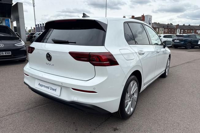 VOLKSWAGEN Golf Photo 25