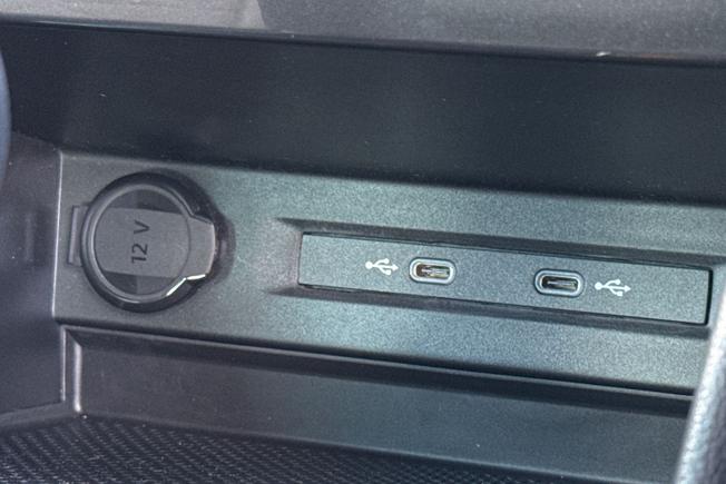 VOLKSWAGEN Tiguan Photo 24