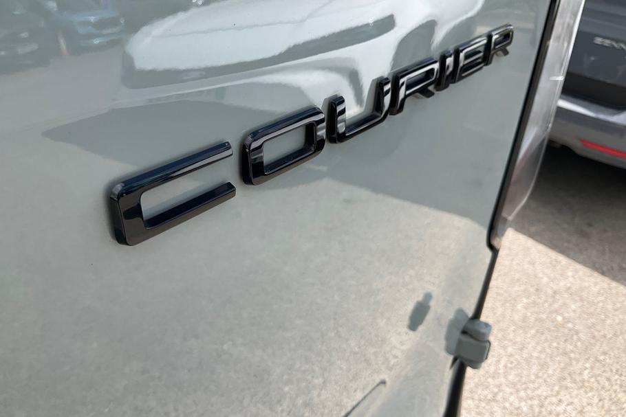 Used Ford E-TRANSIT COURIER YA25FXH 29