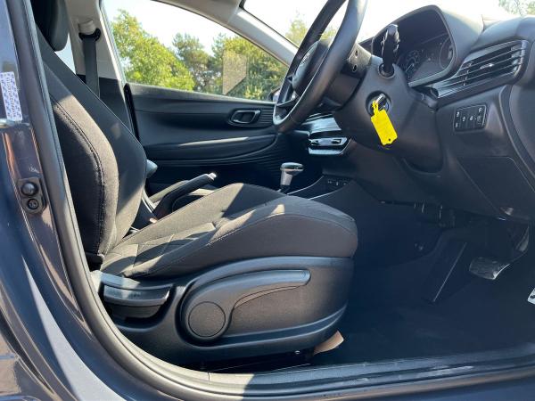 Hyundai BAYON Photo autoimg-975bf3475323aae043c5e89fc26c95211d64b877.jpg