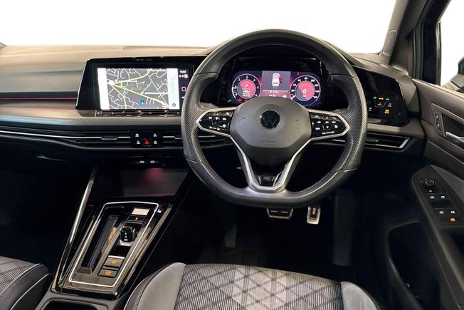 VOLKSWAGEN Golf Photo 11