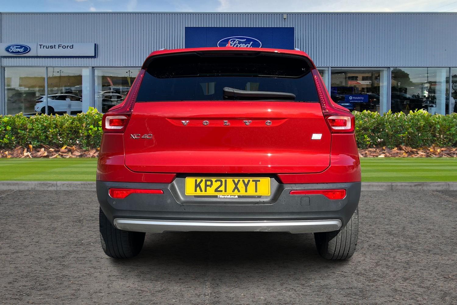 Volvo XC40 Photo 6