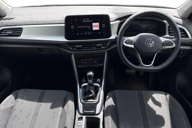 VOLKSWAGEN T-Roc Photo 10