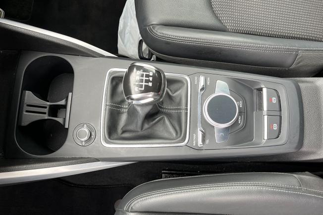 AUDI Q2 Photo 50
