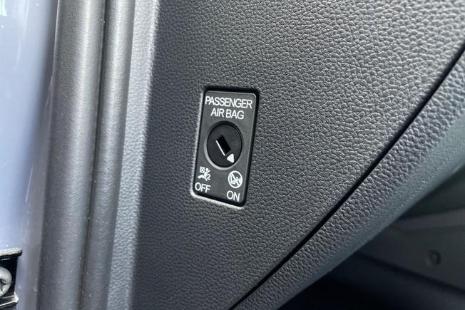 SEAT Arona Photo 36