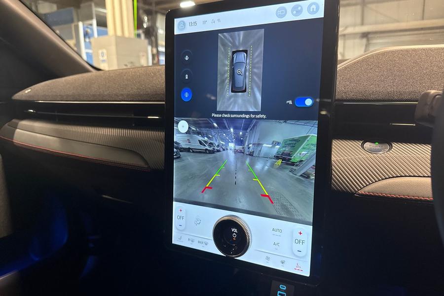 Ford Mustang Mach-E Photo autoimg-97748e073eed0fa0e678fb02ba167d0ee72edbf9.jpg