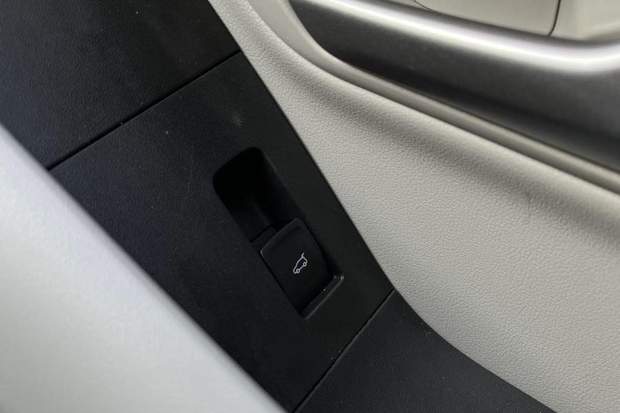 Ford Explorer Photo autoimg-9774a71be2a421d177b76eac21a4868ccbe4a298.jpg