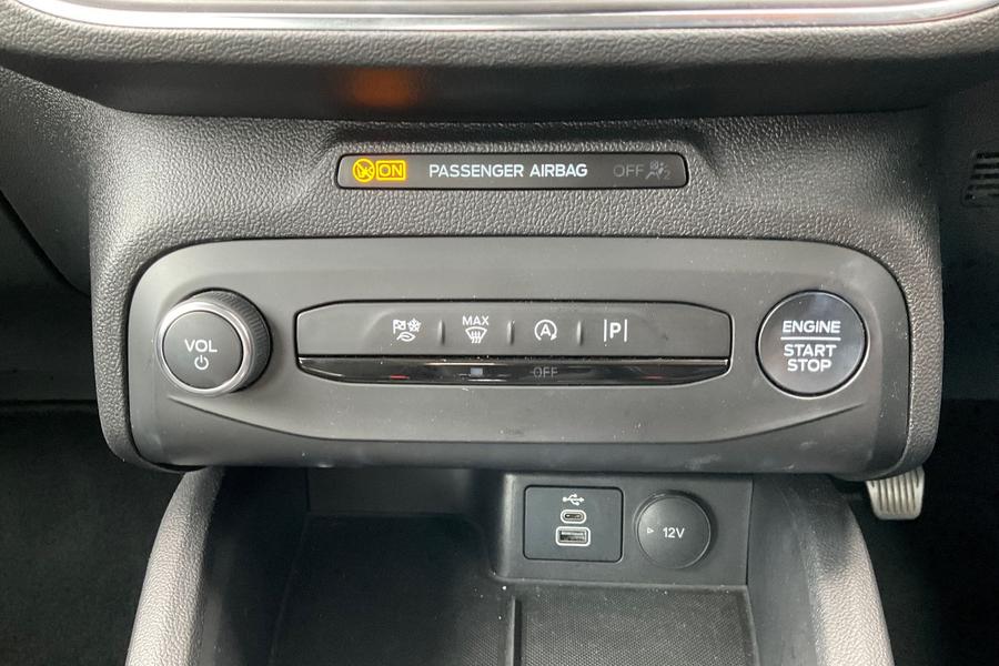 Ford Focus Photo autoimg-977918836a014c914c67c80000d39895870da092.jpg