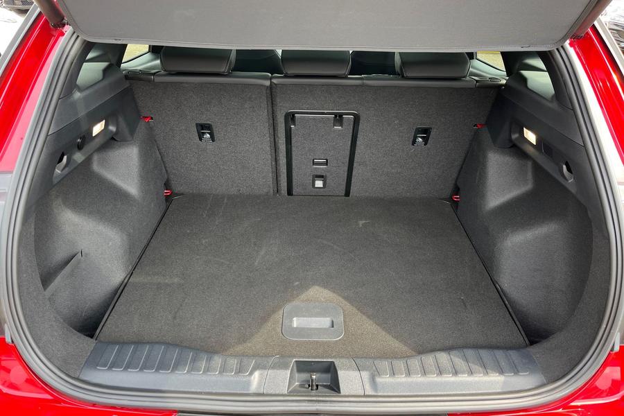 Ford EXPLORER Photo autoimg-977b2ee1c20afbd6edde34eec9239d939d1beada.jpg
