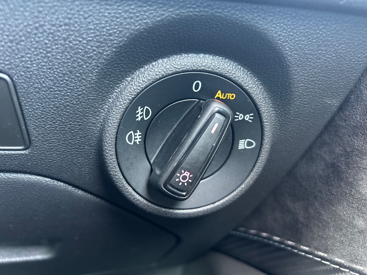 SEAT Leon Photo 23