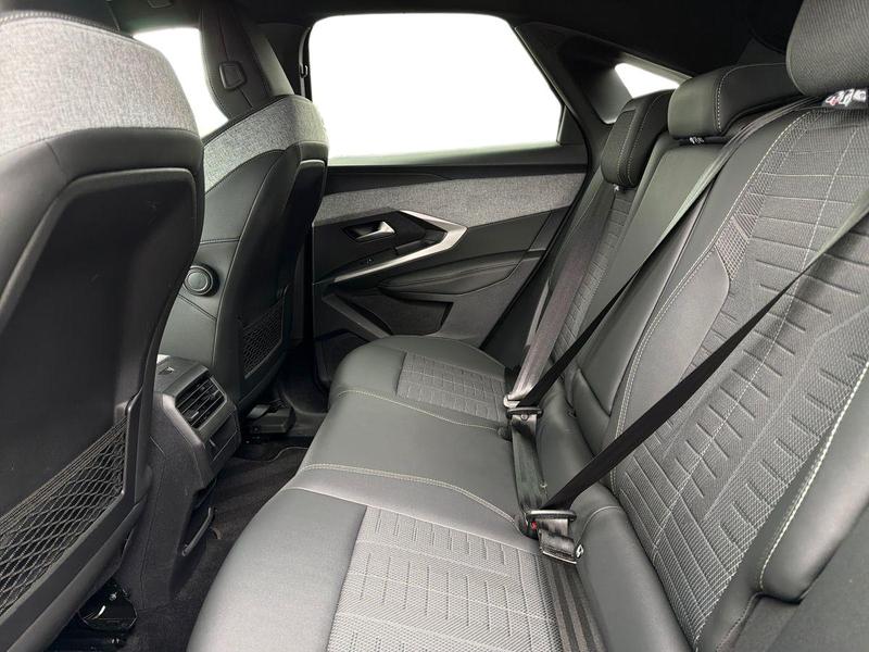 Used Peugeot 3008 KK25HCC 18