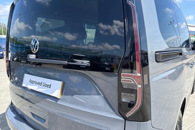 VOLKSWAGEN Caddy Photo 18