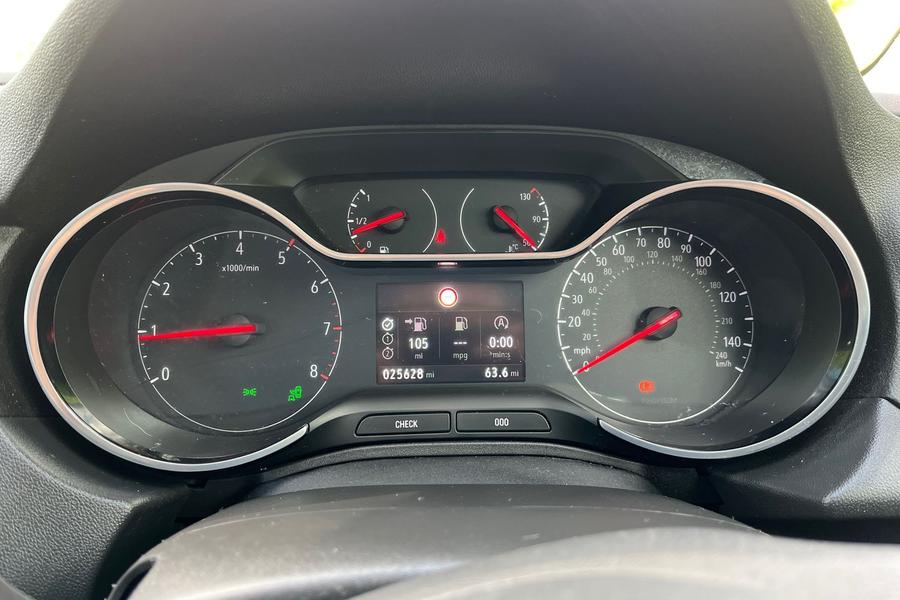 Vauxhall GRANDLAND X Photo autoimg-9780142a542cb2bfa946e4d7333aaf80e18c16e8.jpg