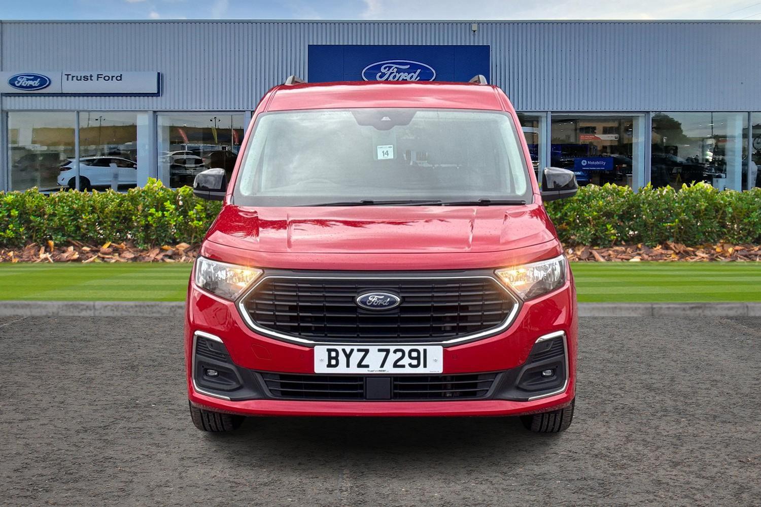 Ford TOURNEO CONNECT Photo 5