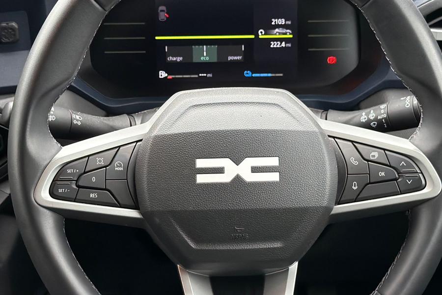 Dacia DUSTER Photo autoimg-9787dffb245940660641df2661000eb63da774f6.jpg