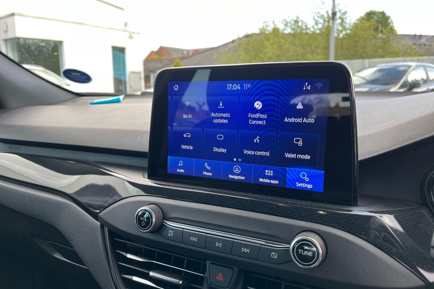 Ford FOCUS Photo 34