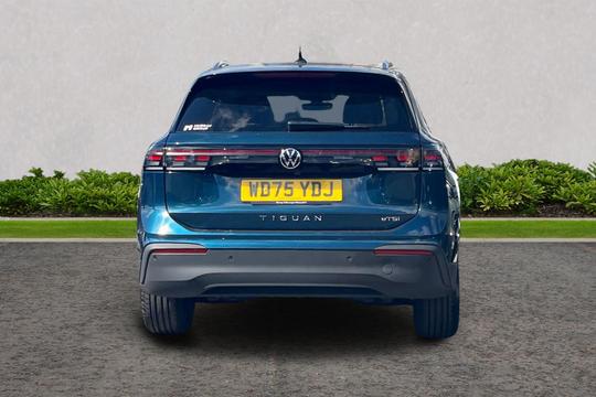Volkswagen Tiguan Photo autoimg-978f46edc804a874ef71822b004ce3ada17d5ba0.jpg