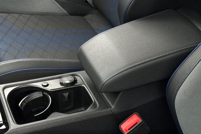 VOLKSWAGEN Golf Photo 41