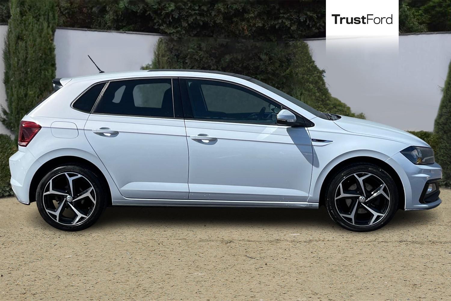 Volkswagen POLO Photo 2