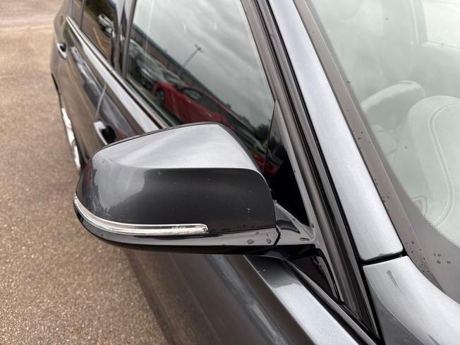 BMW 3 Series Photo 20