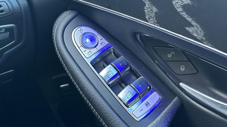 Used Mercedes-Benz GLC WF69ZRG 20