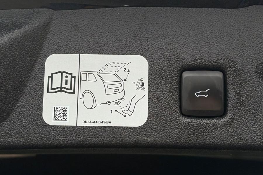 Ford KUGA Photo autoimg-9797cf273b27c8eb633573de51d647f3414114fe.jpg