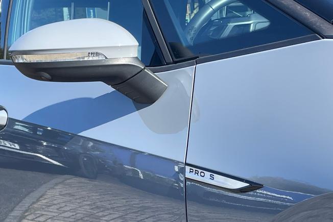 VOLKSWAGEN ID.3 Photo 20