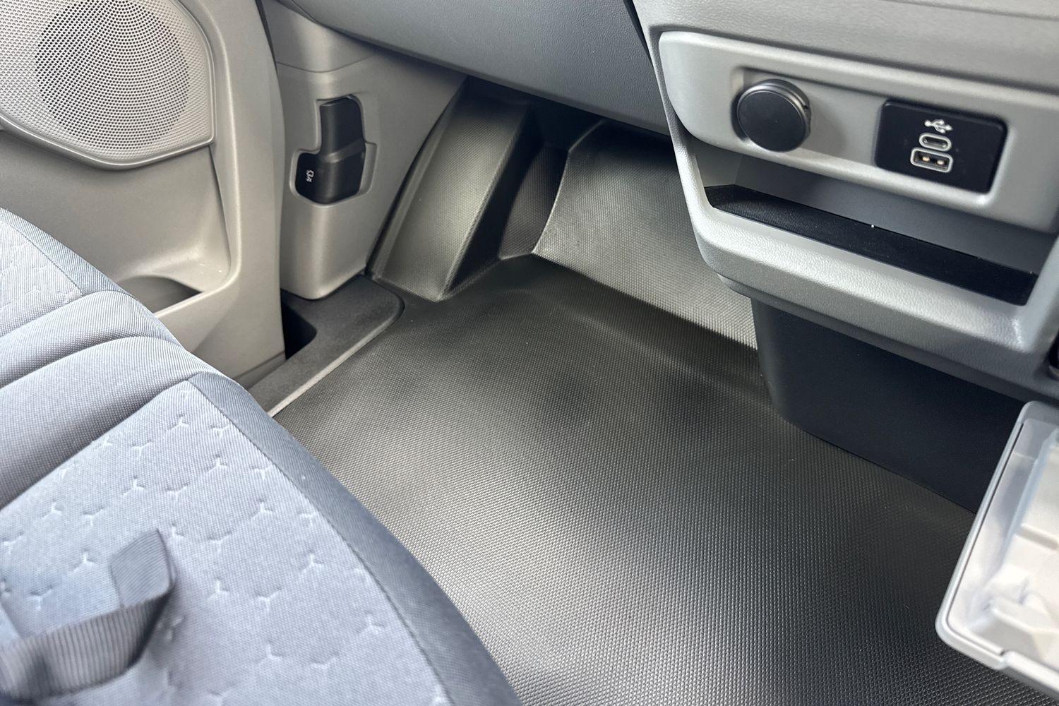 Ford TRANSIT CUSTOM Photo 34
