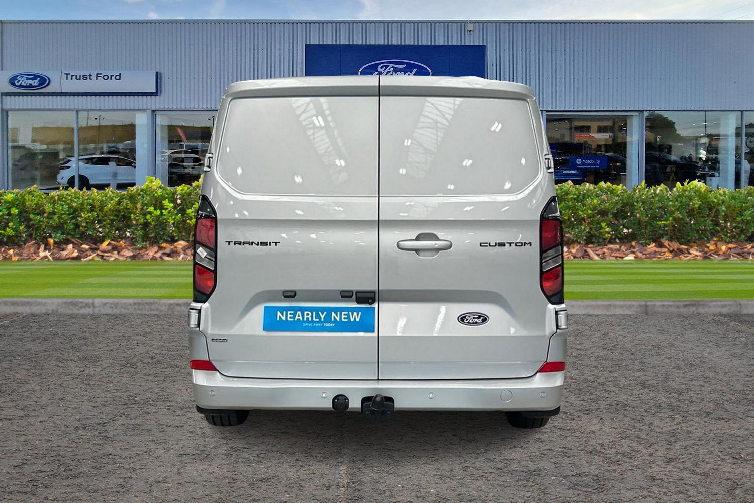 Ford TRANSIT CUSTOM Photo 11