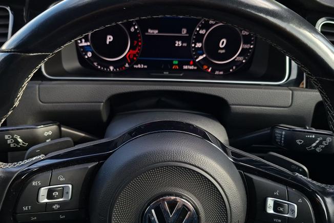 Volkswagen Golf Photo 44